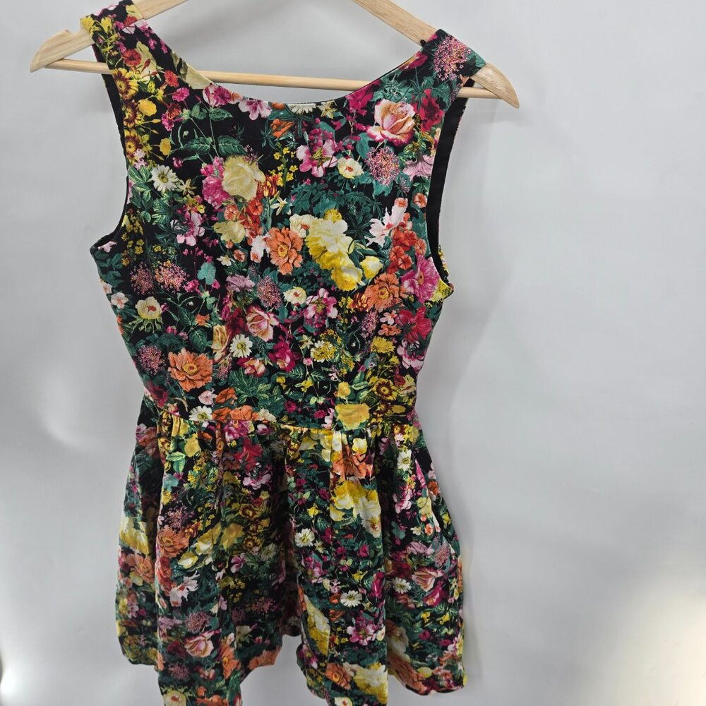 Zara Basic Black Floral Butterfly Fit and Flare Sleeveless Mini Dress Size Small - Picture 7 of 13